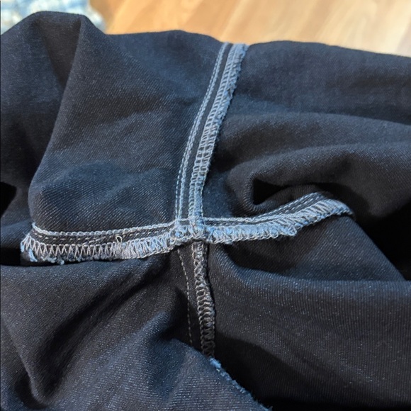 PAIGE Skyline Skinny Jeans Size 29 Dark Wash Excellent Condition - Picture 6 of 7